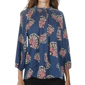 TUCKER Blue Seashell Pattern Button Front Elastic Neckline Blouse Size Small